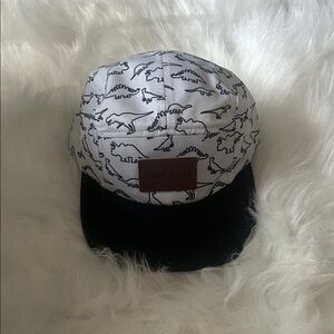 Nwot Black and White Dinosaur kids SnapBack hat from cash & co